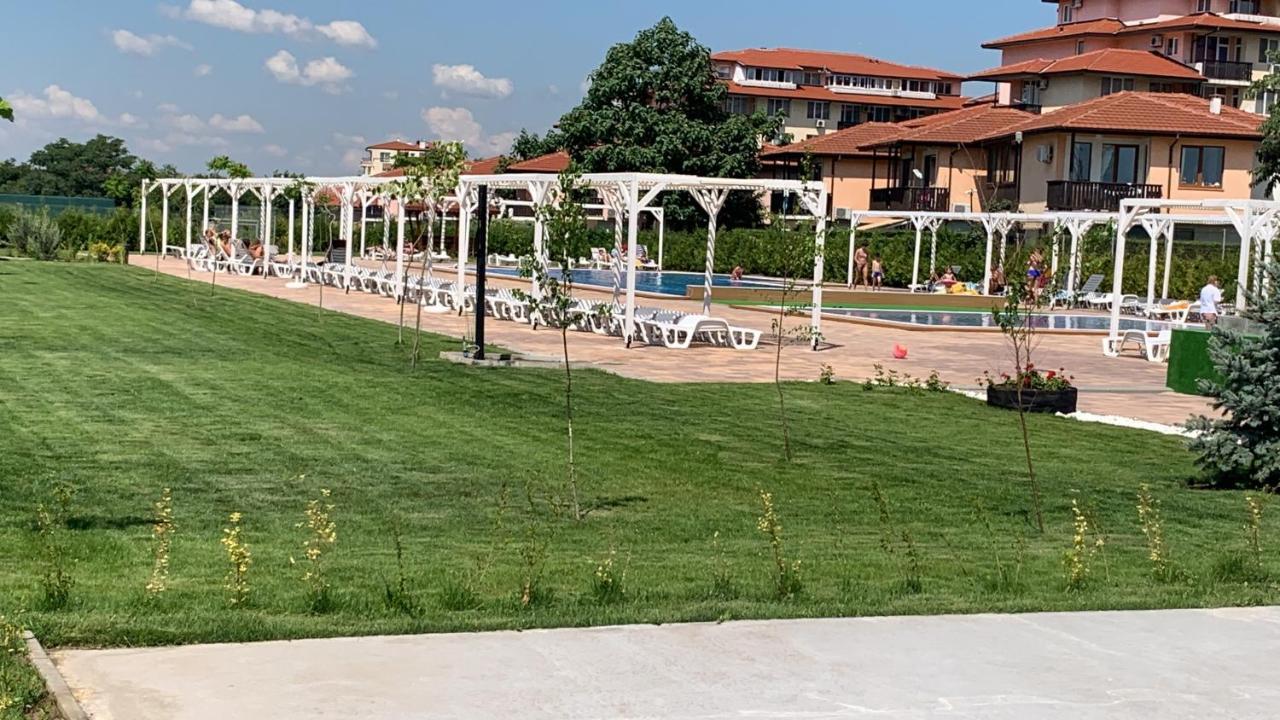 Apartcomplex Chateau Aheloy Εξωτερικό φωτογραφία