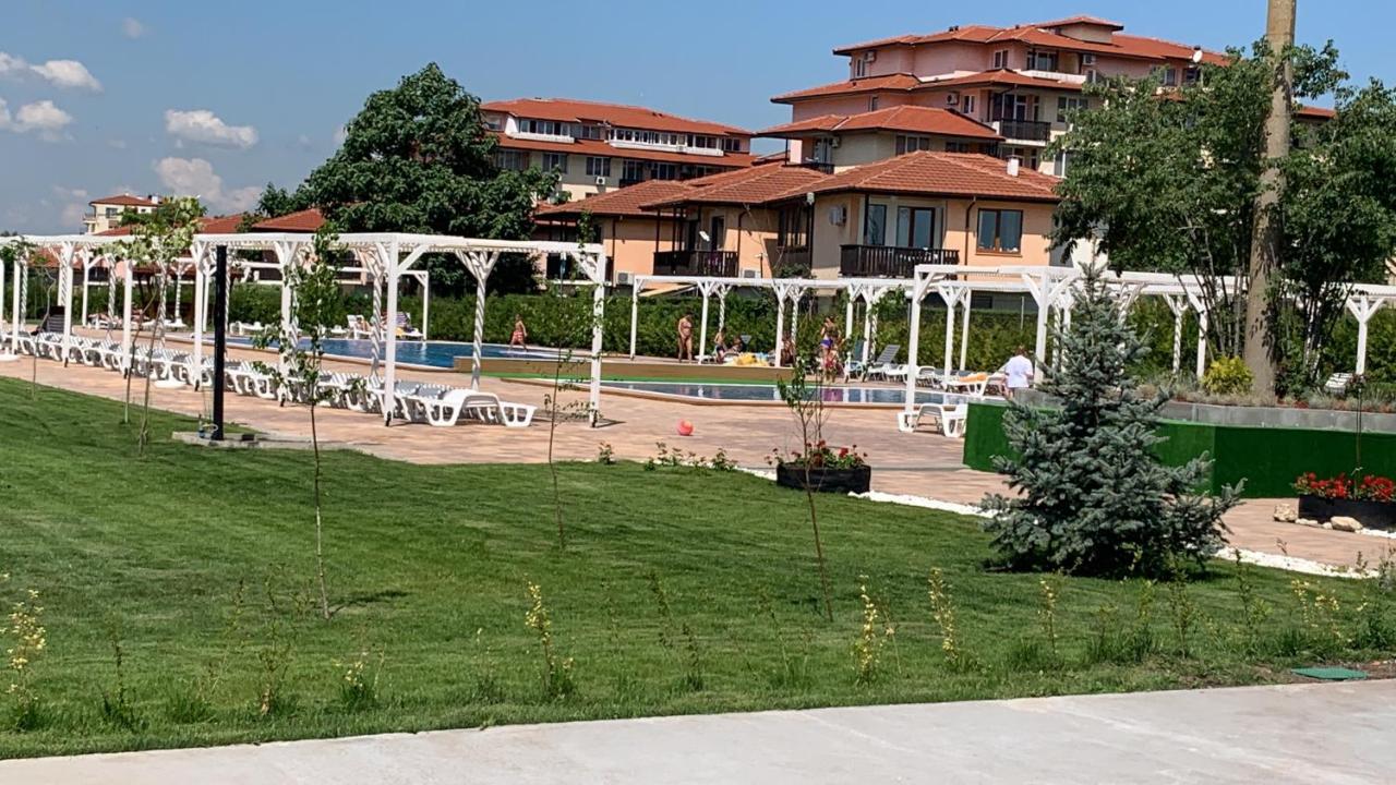 Apartcomplex Chateau Aheloy Εξωτερικό φωτογραφία